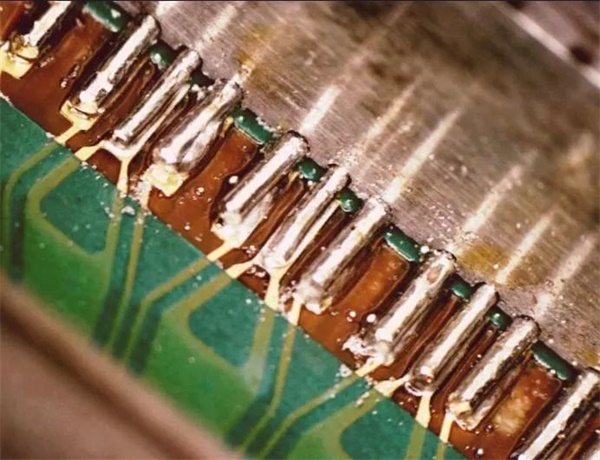 激光錫焊焊錫樣品圖片 激光錫焊焊錫樣品圖片